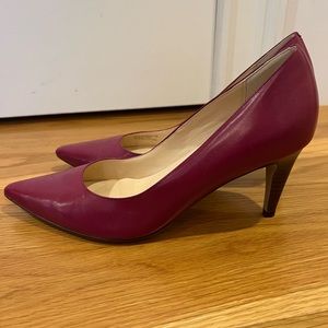 Pretty cole haan shoes in excellent used condition!